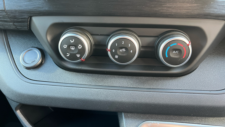 Renault Trafic Swb Diesel SL30 Blue dCi 130 Extra [Safety] Van